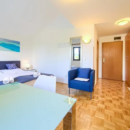 Apartment Punta